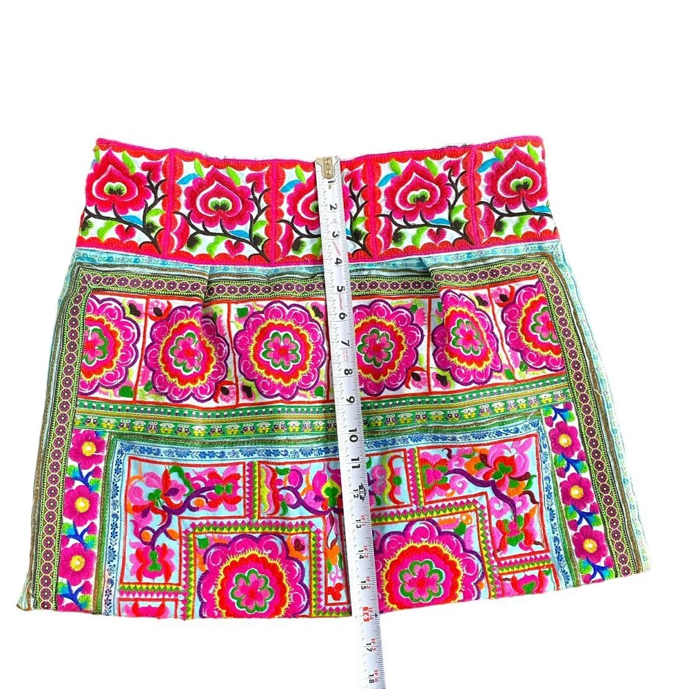 Boho Embroidery Multi-Color Flowers Weekender Hobo Tote Pom-Poms Inside Zip #02 - Picture 8 of 15